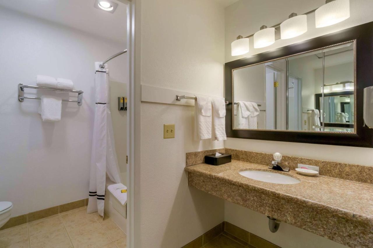 Best Western Plus Skagit Valley Inn&Convention Center Mount Vernon Exterior foto