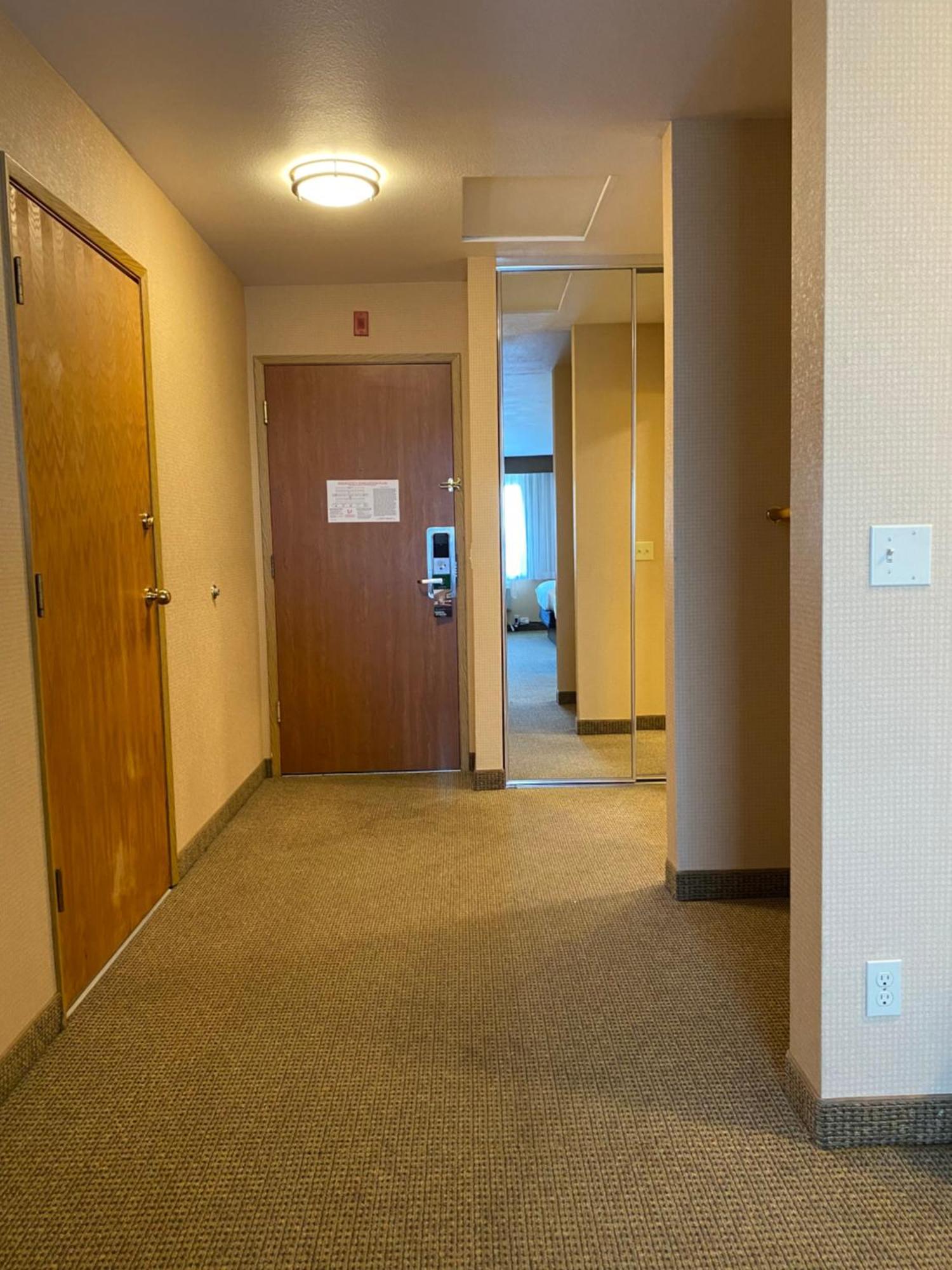 Best Western Plus Skagit Valley Inn&Convention Center Mount Vernon Exterior foto